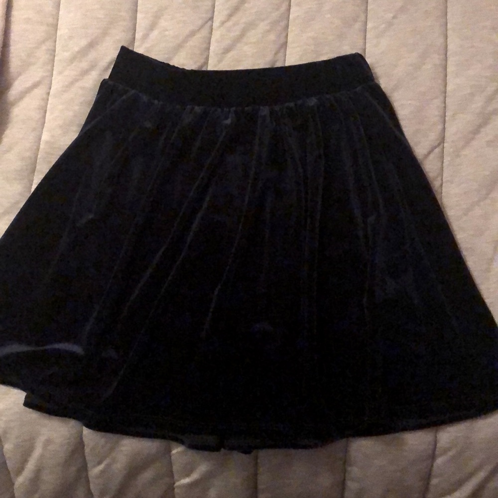 Blue velvet skirt